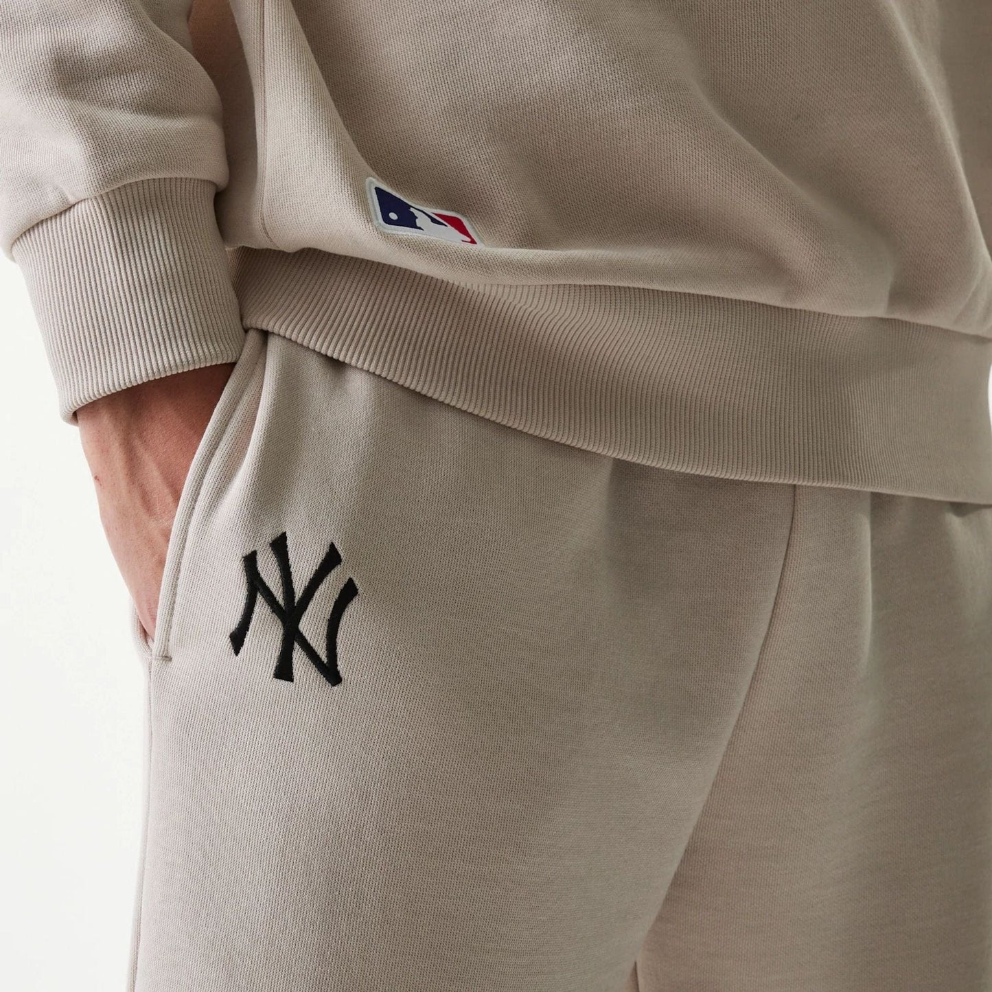 New Era Joggers New York Yankees MLB League Essential - 60675779