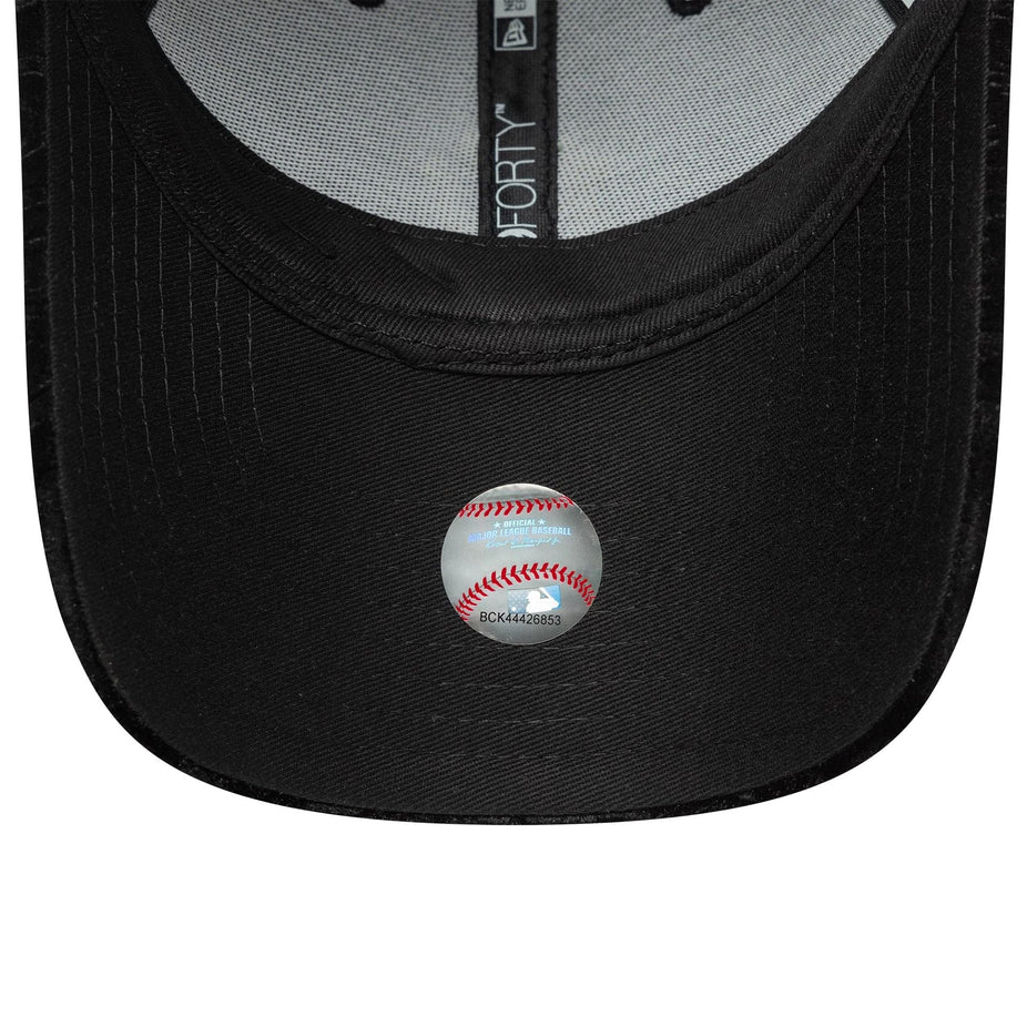 New Era 9FORTY New York Yankees MLB Leo Velluto Nero Donna - 60758950