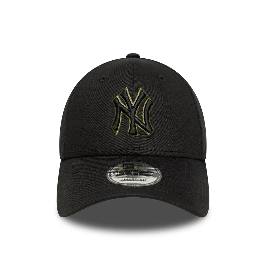 9FORTY New York Yankees MLB Team Outline - 60759089