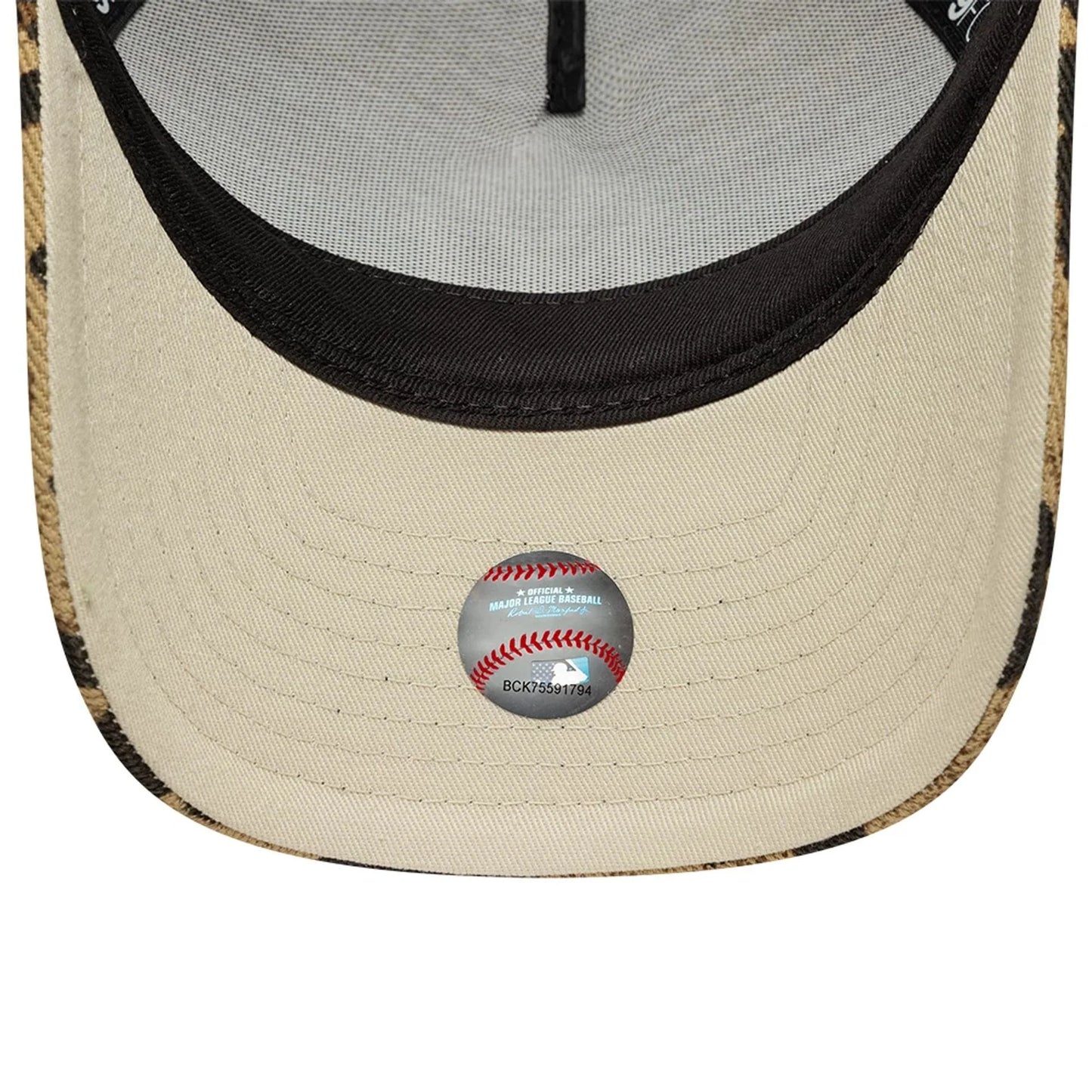 New Era 9FORTY M-Crown A-Frame Trucker Yankees MLB Leopard Wmns - 60856311