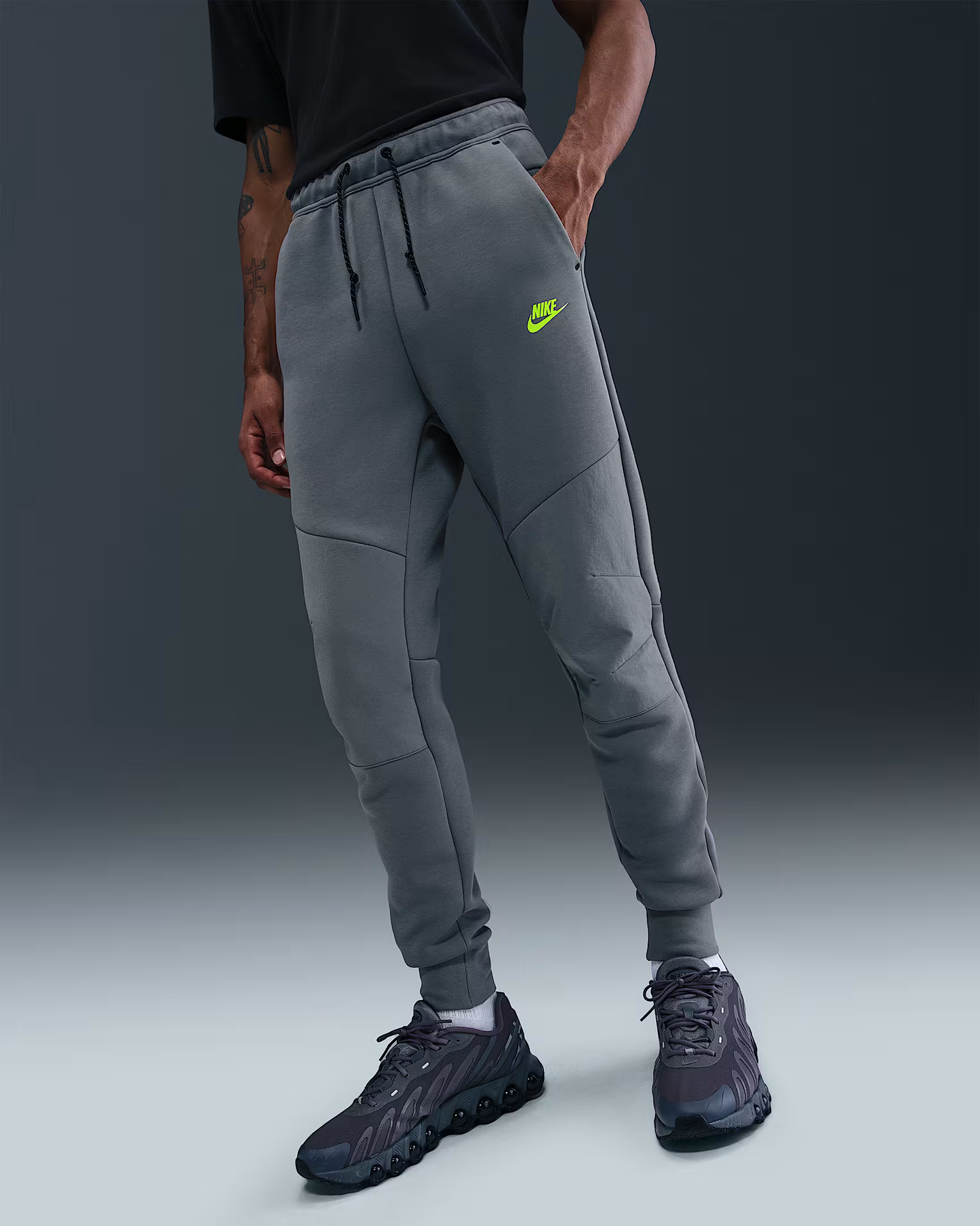 Nike Tech Tracksuit Windrunner - IH4302IH4303-065