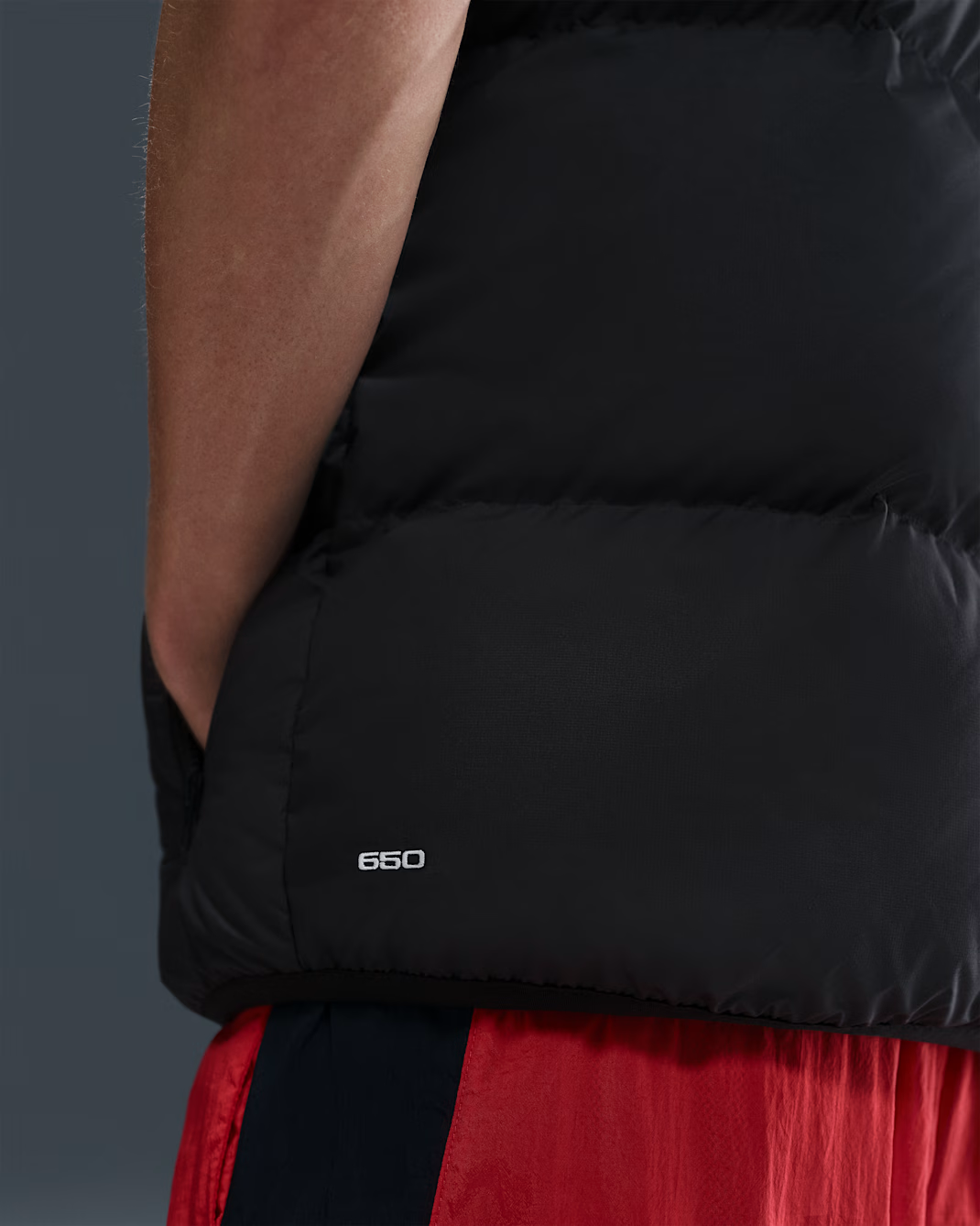 Nike Sportswear Club Piumino smanicato Therma-FIT - IB2977-010