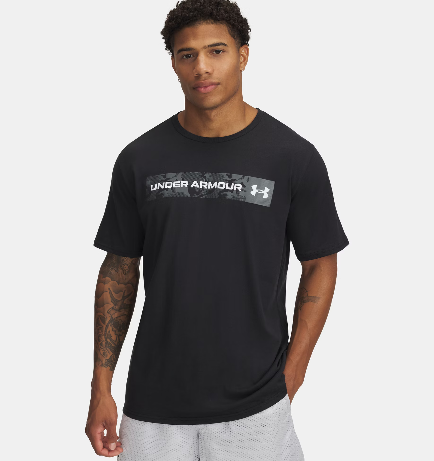 Under Armour Camp Chest Stripe T-shirt - 1376830-002