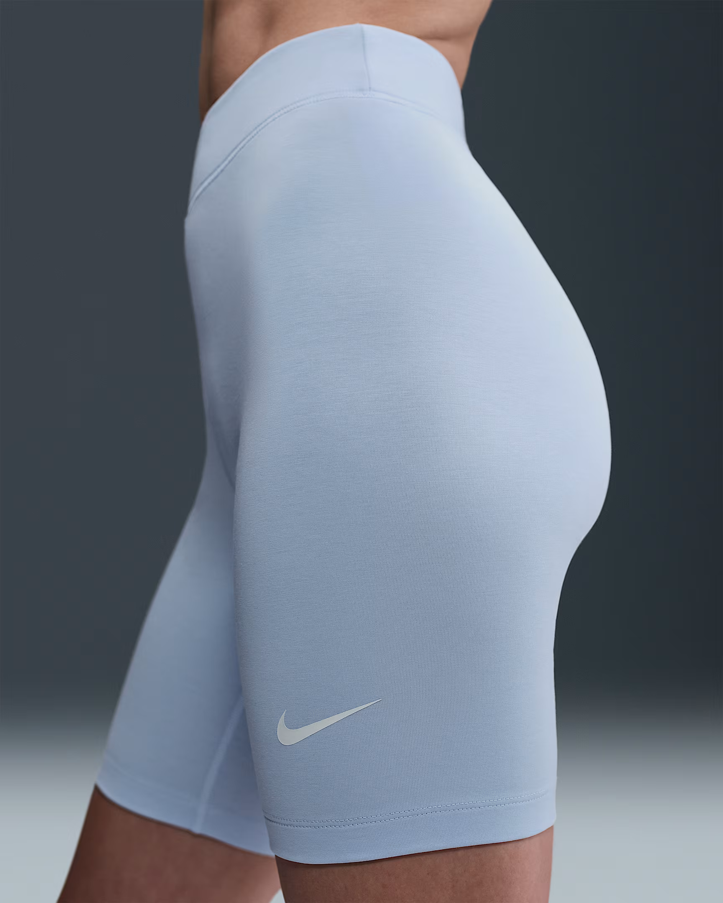 Nike Sportswear Classic Shorts modello ciclista - DV7797-423