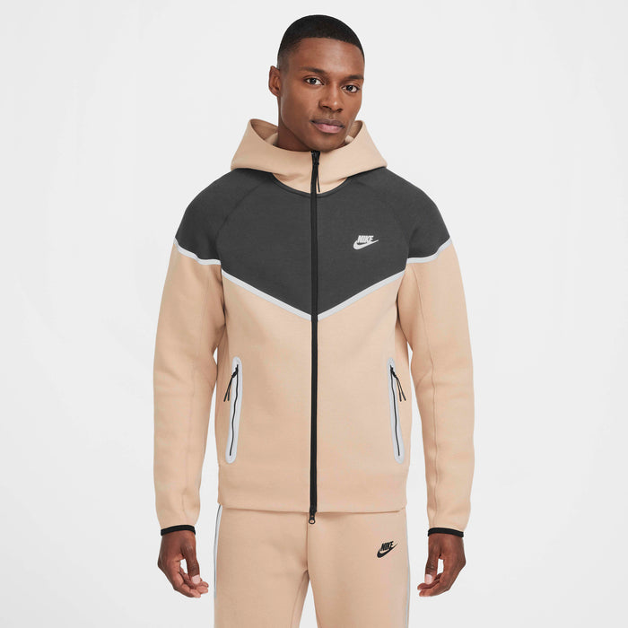 Nike Tech Windrunner Tracksuit - HQ3746HQ3747-200