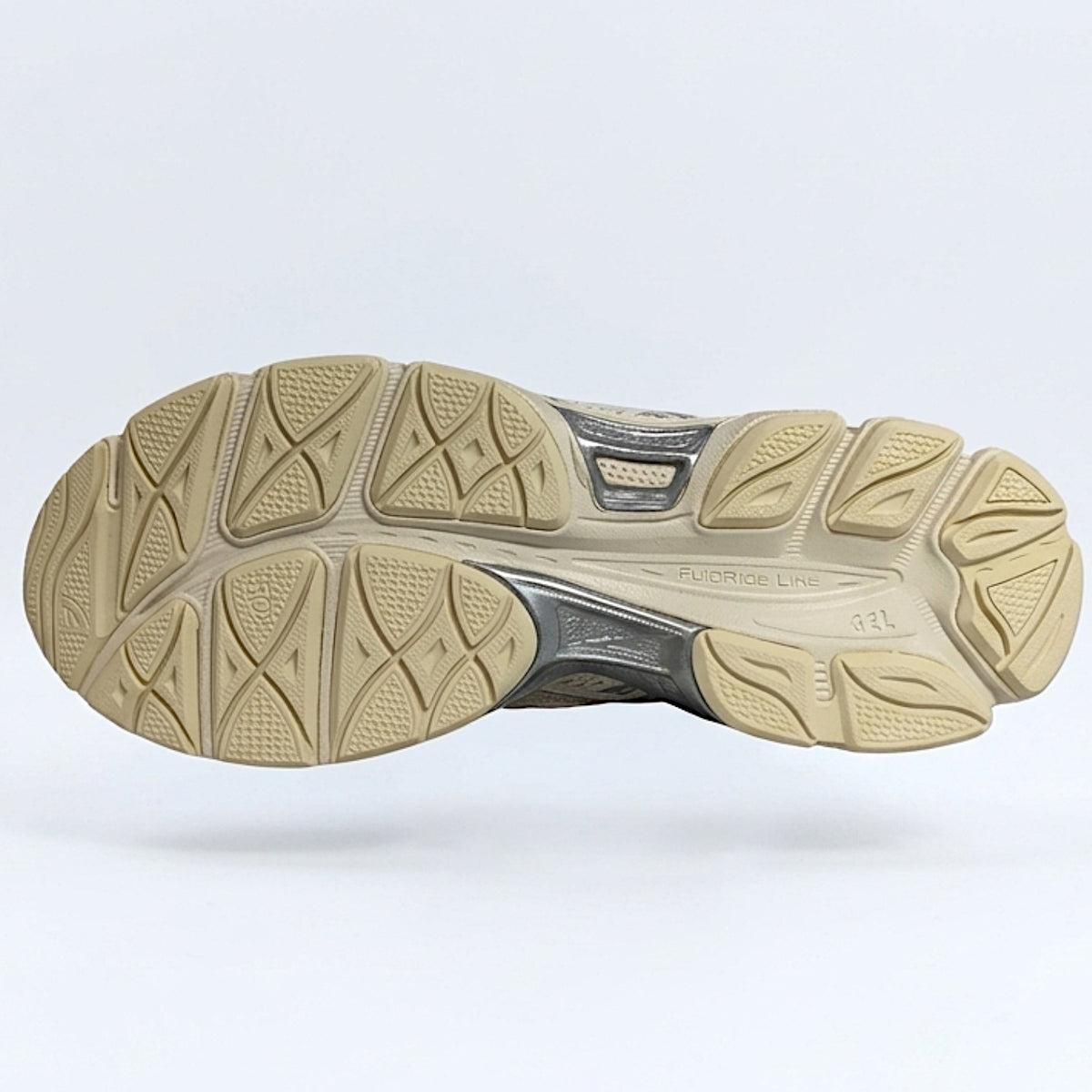 Asics Gel-Cumulus - 1203A733-107