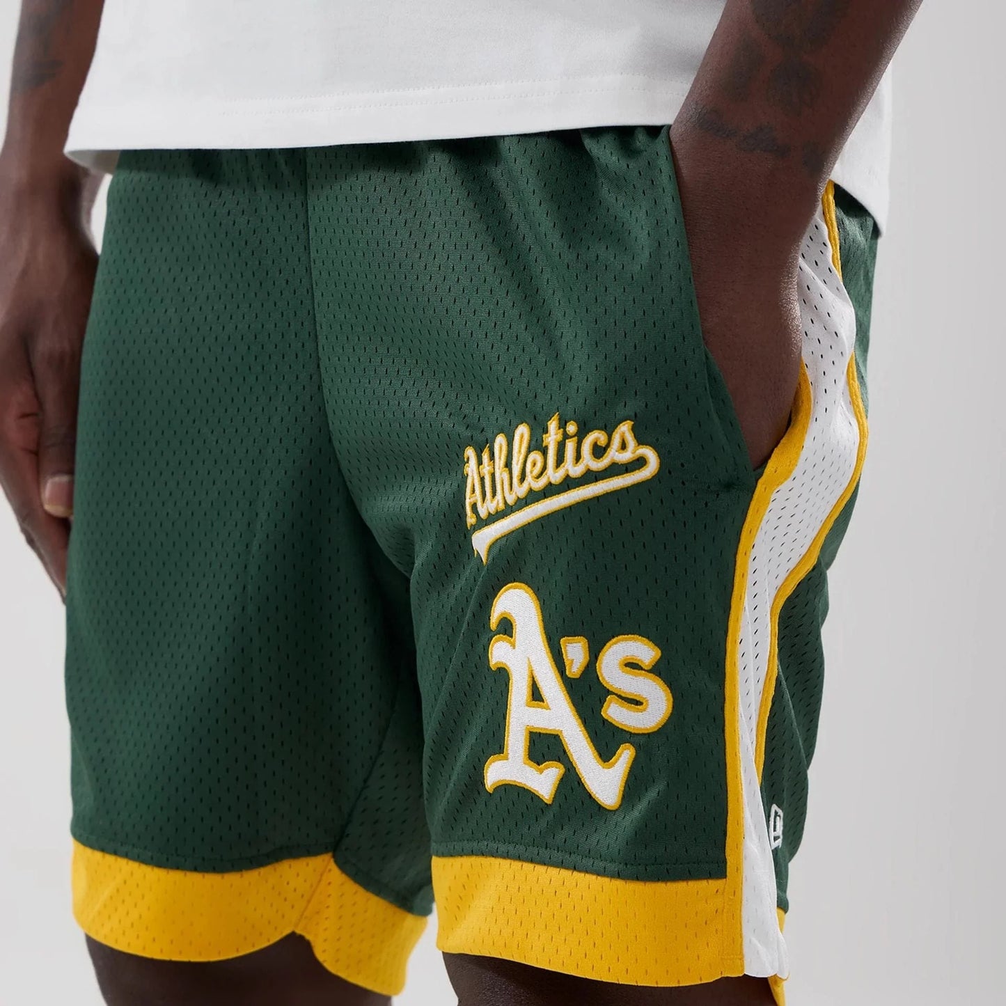 New Era Athletics MLB Mesh Shorts - 60786819