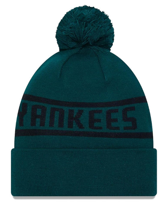 New Era NY Yankees Beanie - 60364322