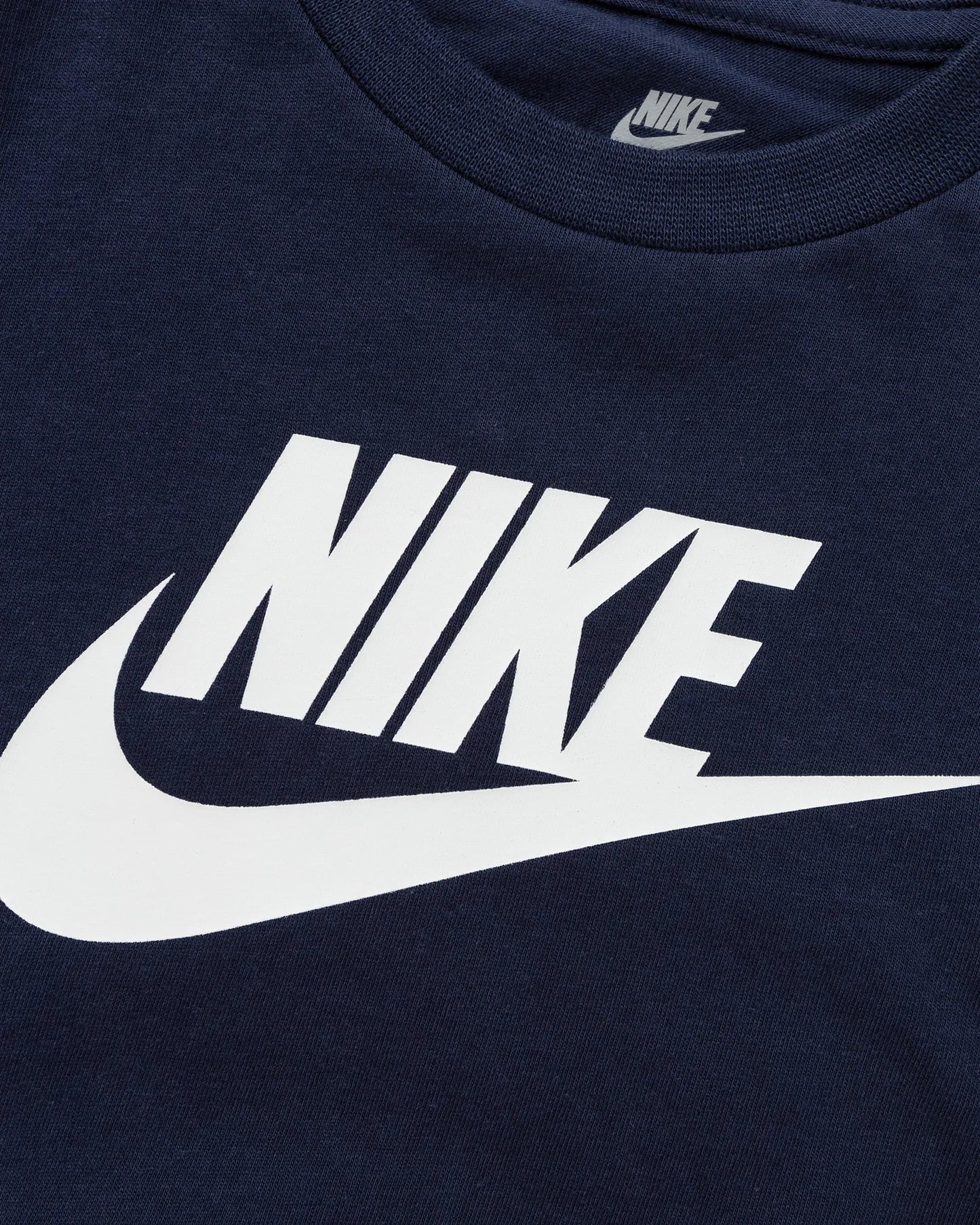 Nike T-shirt Futura Tee - 8U7065-695