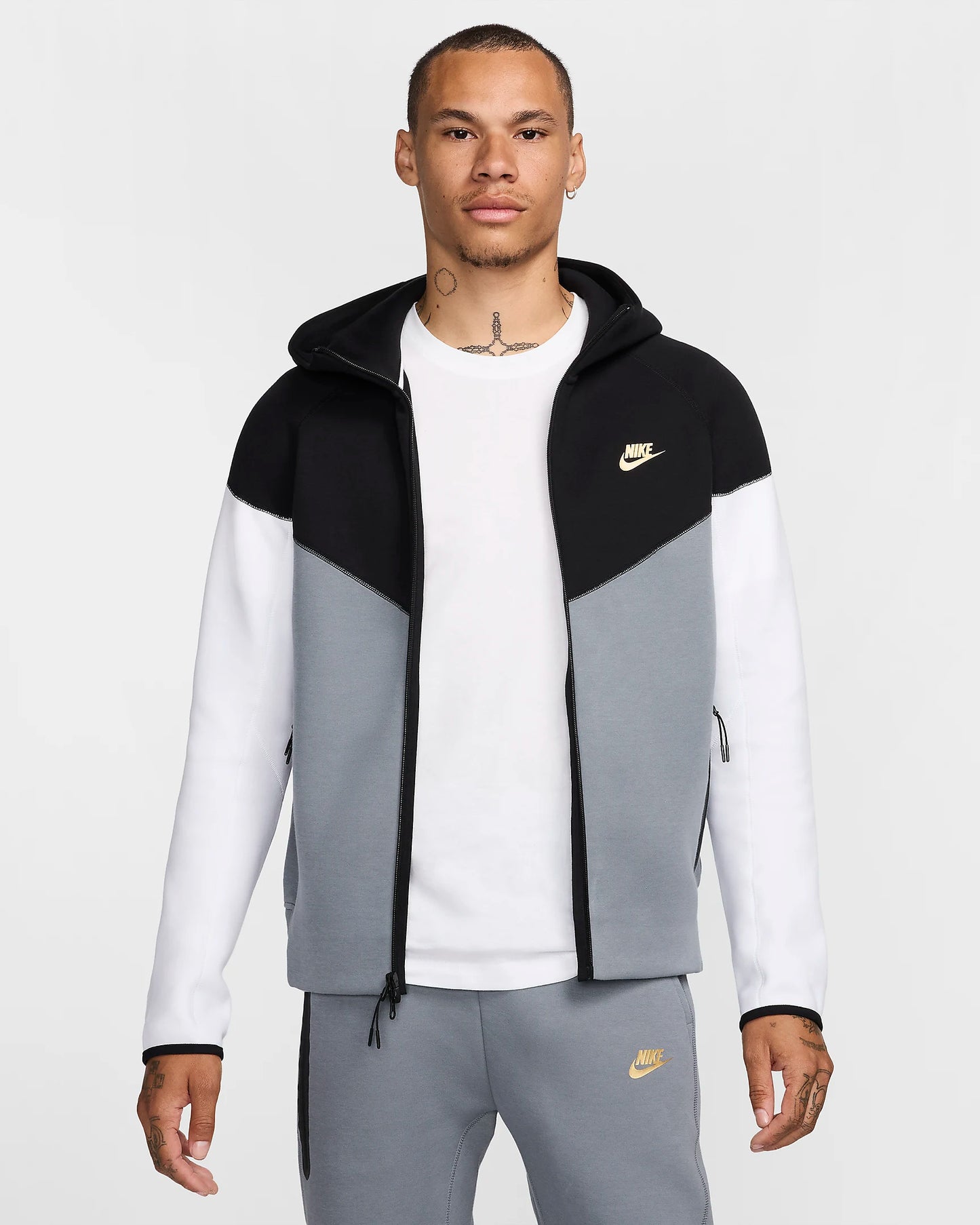 Nike Tech Windrunner - FZ4710FZ4709-011