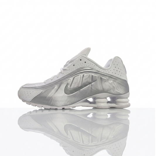 Nike Shox R4 White and Metallic Silver - HQ1988-101