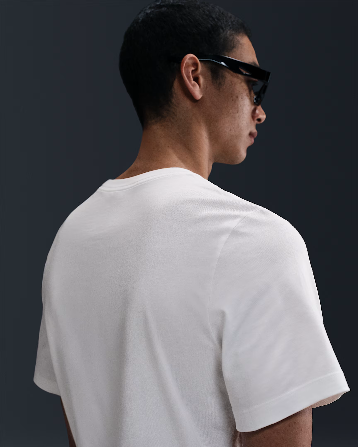 Nike Sportswear T-shirt - HJ0770-100