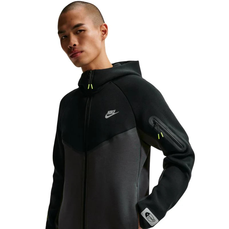 Nike Tech Fleece Windrunner Tracksuit - IQ1012IQ1013-010